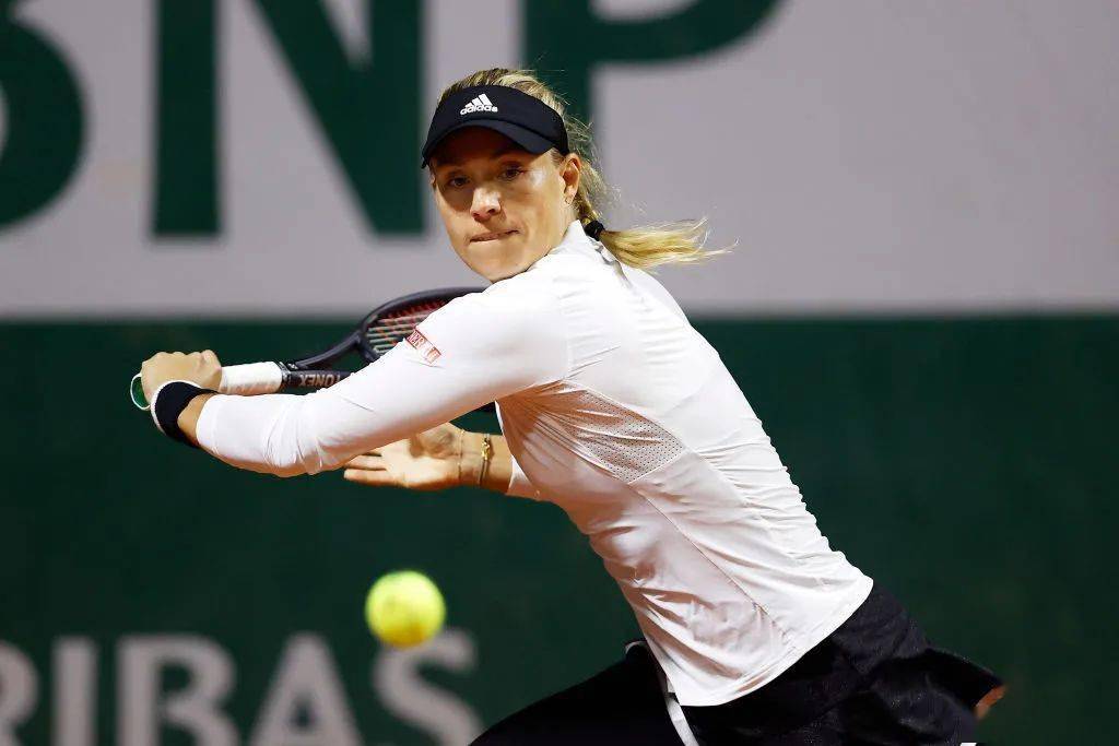 旺财28娱乐-穆古鲁扎在老鹰比赛中大胜，惊险取胜引发热议！的简单介绍